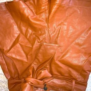 cute tie leather shorts